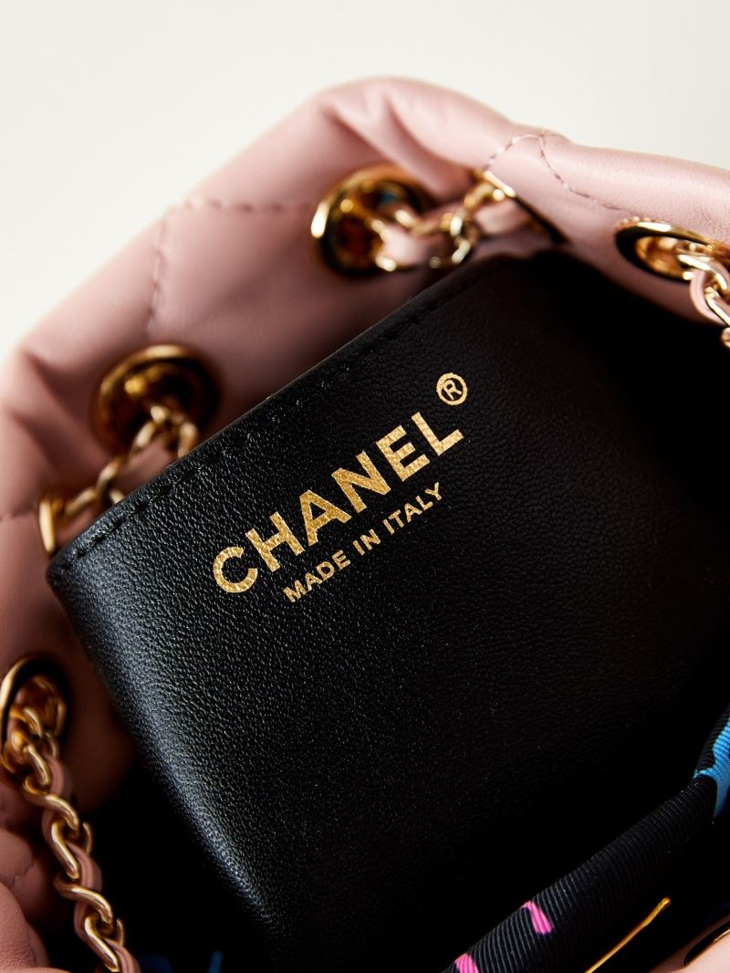 Ch**el bucket bags
